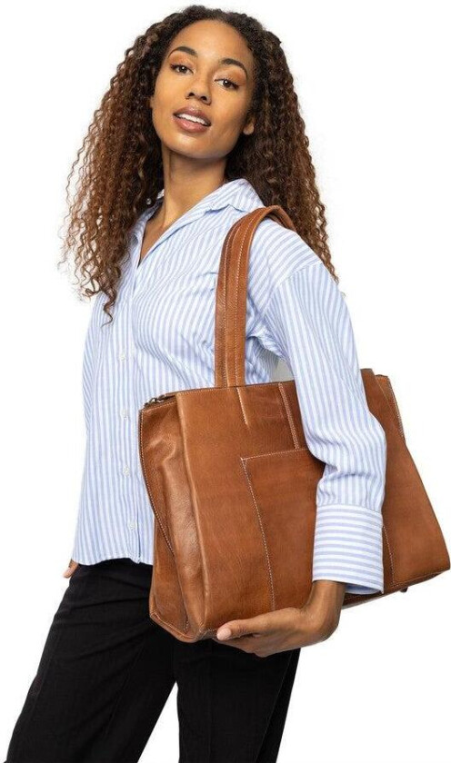 Eliana PC skulderveske i skinn Walnut