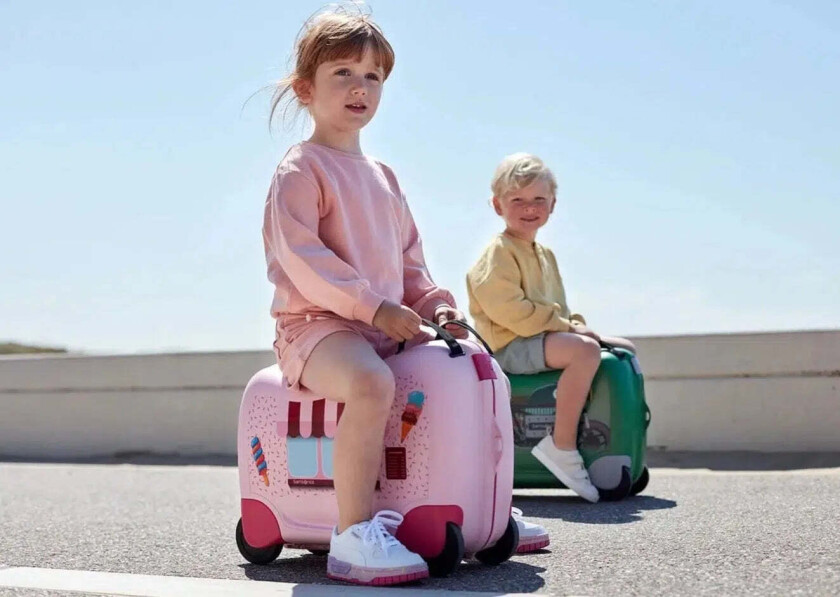 Dream2Go Ride-On Isbil Kabinkoffert Rosa