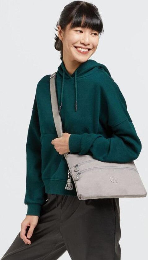 Alvar Medium skulderveske Grey Gris