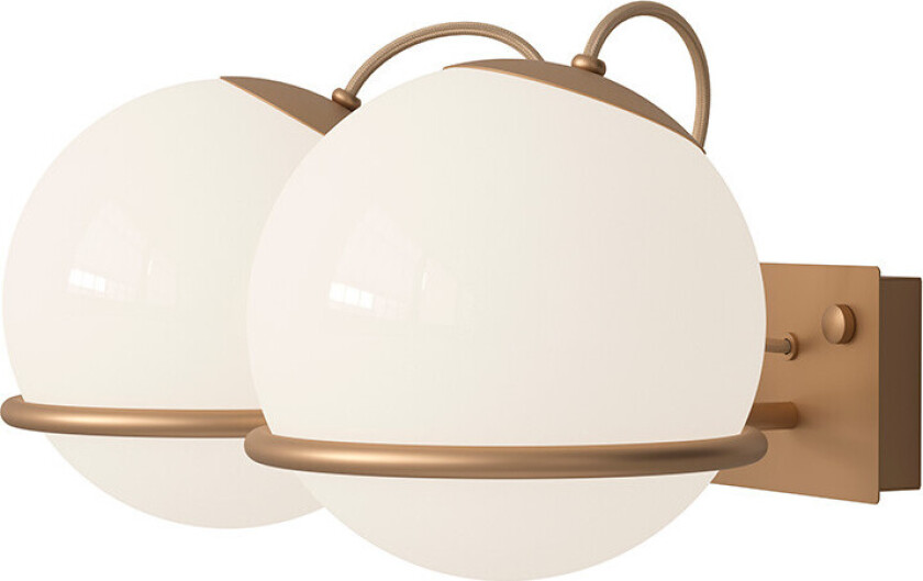- Model 238/2 Vegglampe Ø20 Golden