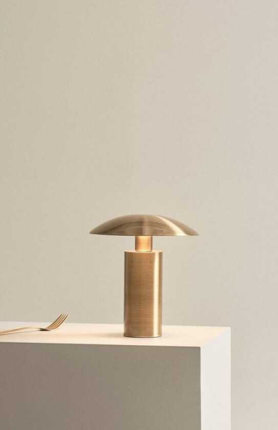 NORIO bordlampe Aged brass