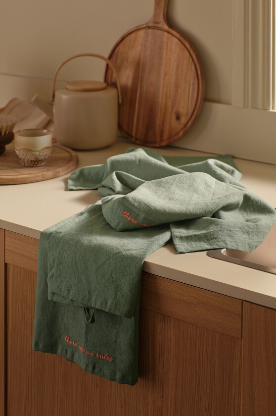 Kjøkkenhåndkle Elly i resirkulert halvlinne 2-pakning - Grønn