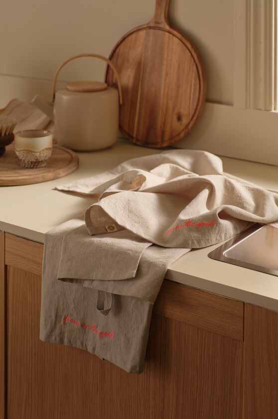 Kjøkkenhåndkle Elly i resirkulert halvlinne 2-pakning - Beige