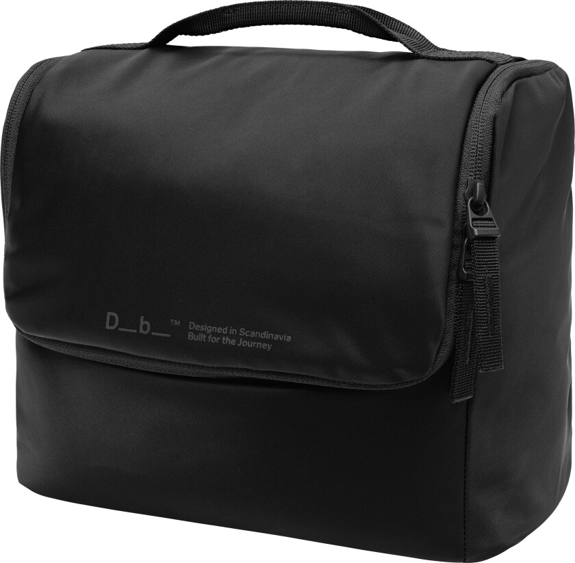 Essential Washbag M Black Out