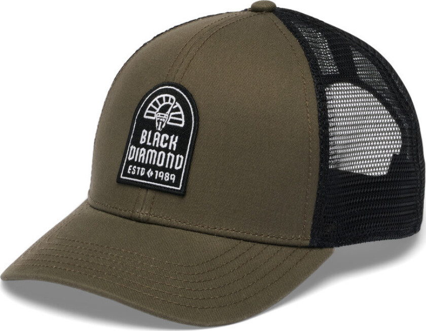 Men's Trucker Hat Basalt-black-black Cam Patch