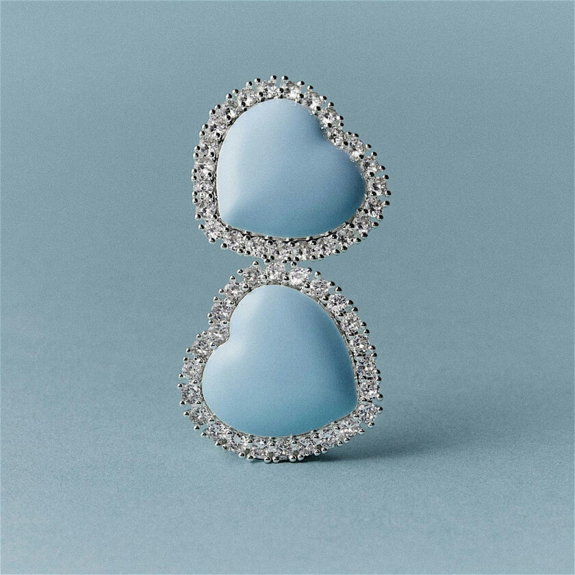 Ice Heart Studs