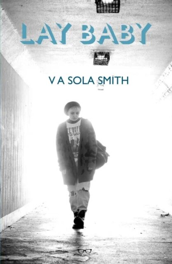 Lay Baby av V. Sola Smith