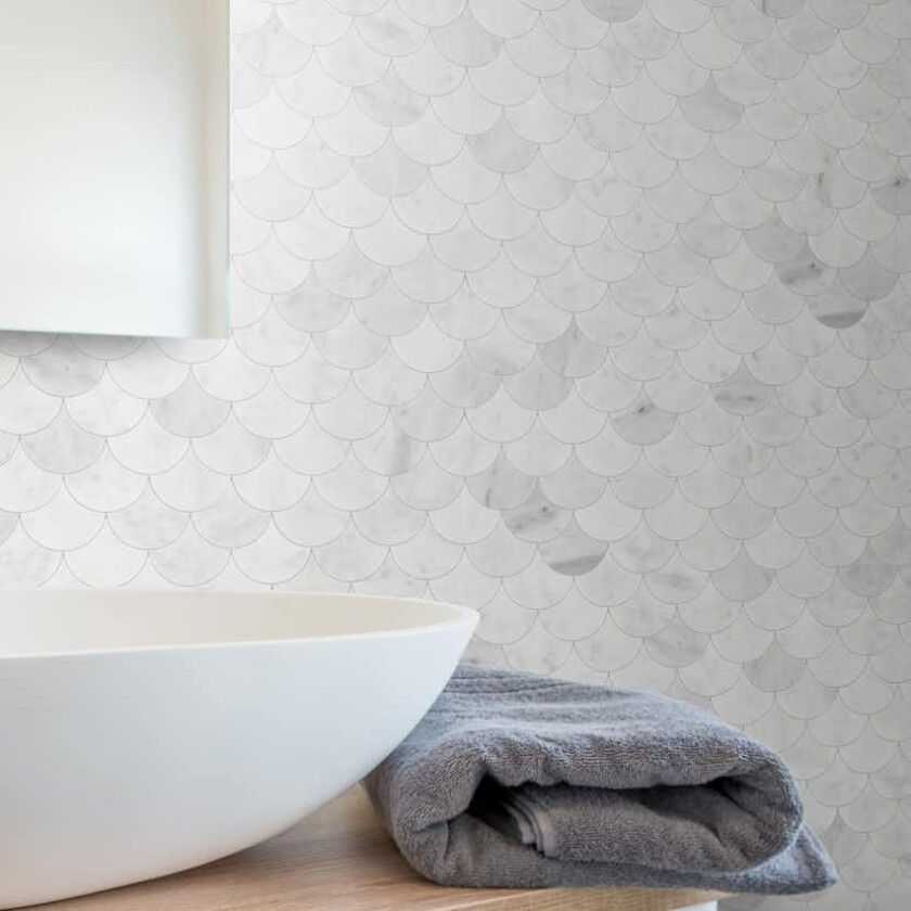 Marmor Arredo Carrara Fishtail Hvit 5x7 cm Polert