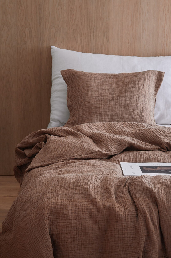 Sengesett Candela i musselin, 2 eller 3 dele - Brun