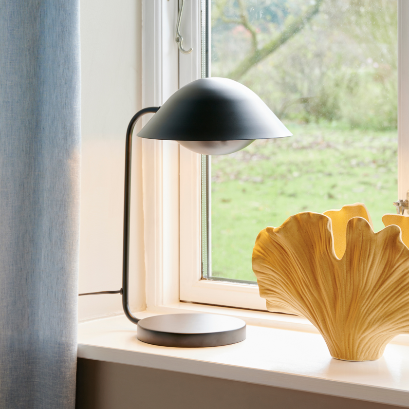 Freya bordlampe - Svart