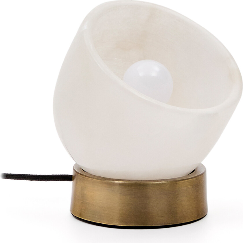 KAVE HOME Shenli bordlampe i alabast og metall med messingfinish