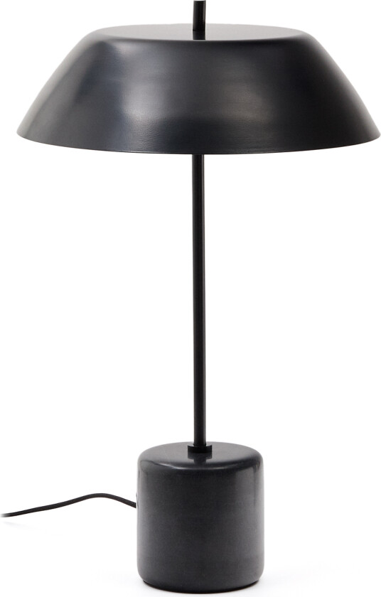 KAVE HOME Sayra bordlampe laget av svart marmor og metall i svartmalt finish