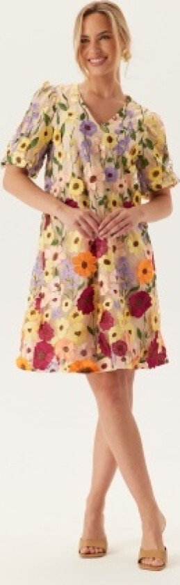 Yasflowering Ss Dress Whisper White Detail:flowers 42