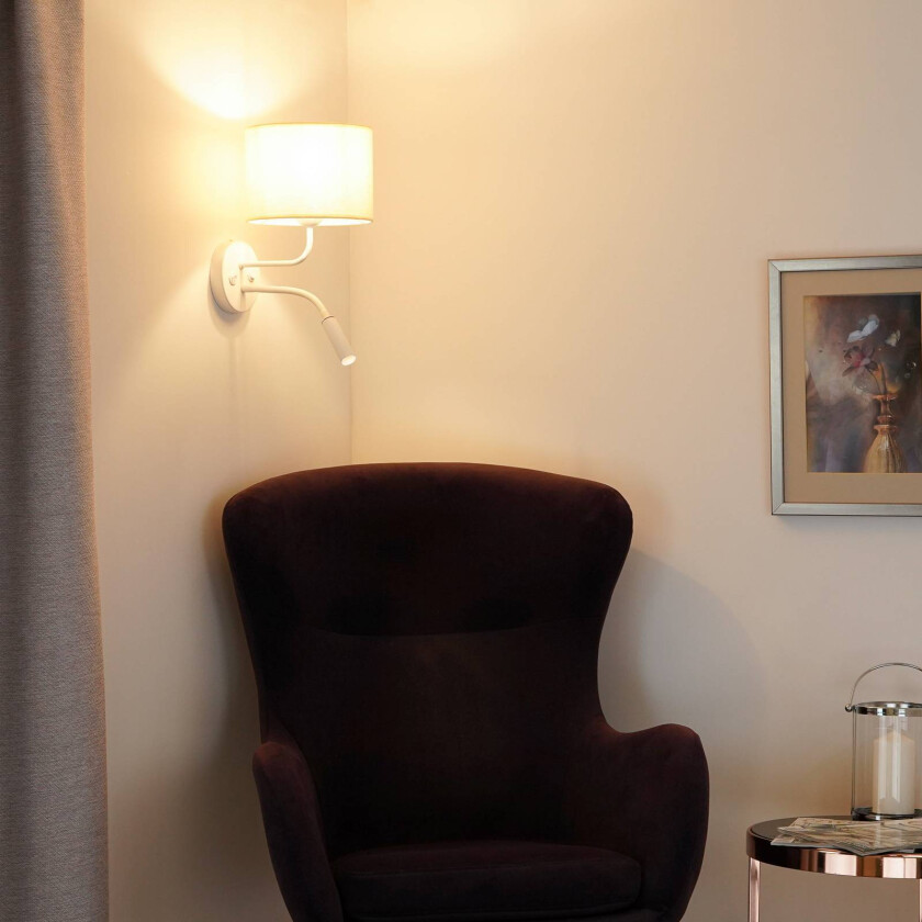 Vegglampe, stoff, hvit/beige, leselampe