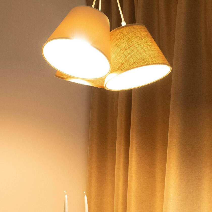 Boho hengelampe, 3 lyskilder, krem/beige, jute