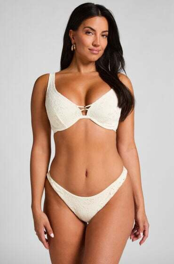 Heklet bikinitruse med høyt ben Hvit