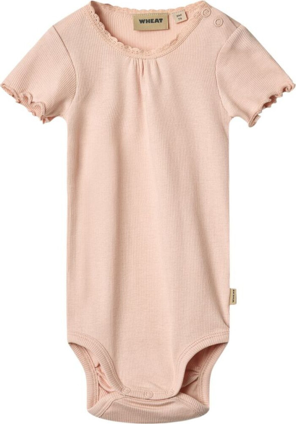 Edna Ribbestrikket Kortermet Baby Body Powder | Rosa | 86 cm