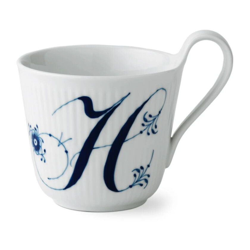 Blue Fluted Plain Alphabet kopp 33 cl H