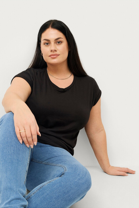 Topp mKatja S/S Loose Tee - Svart
