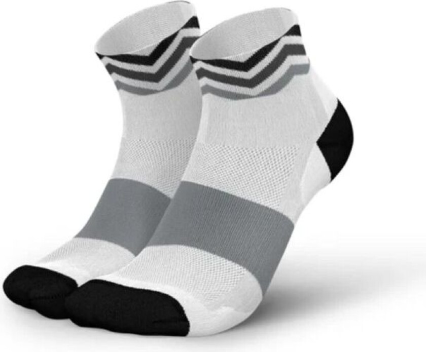 Ultralight Waves Short Socks