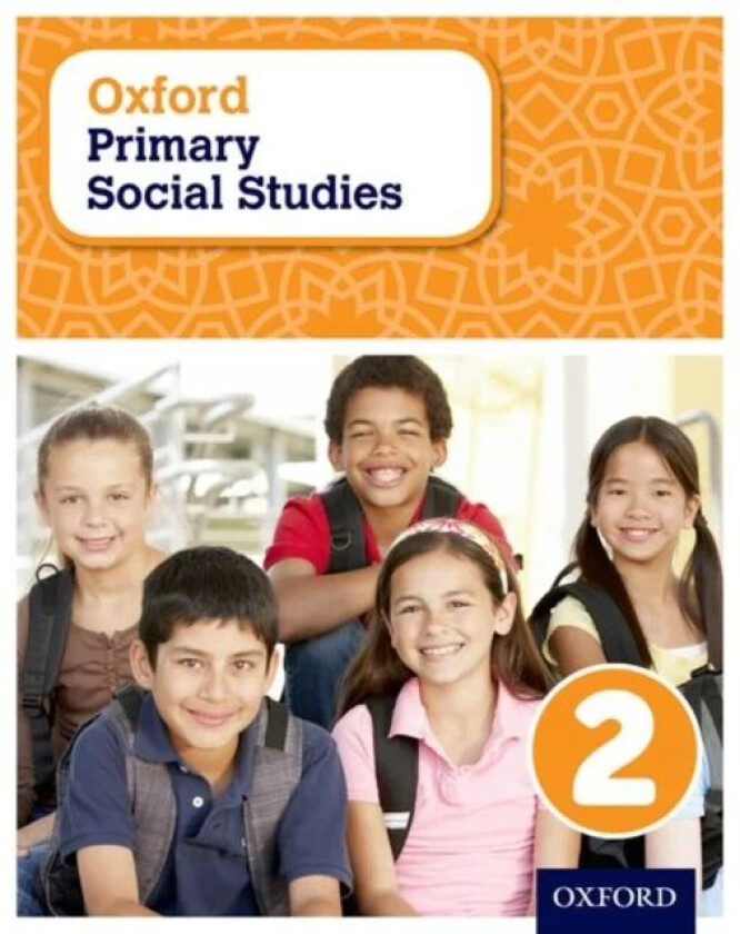 Oxford Primary Social Studies Student Book 2 av Pat Lunt