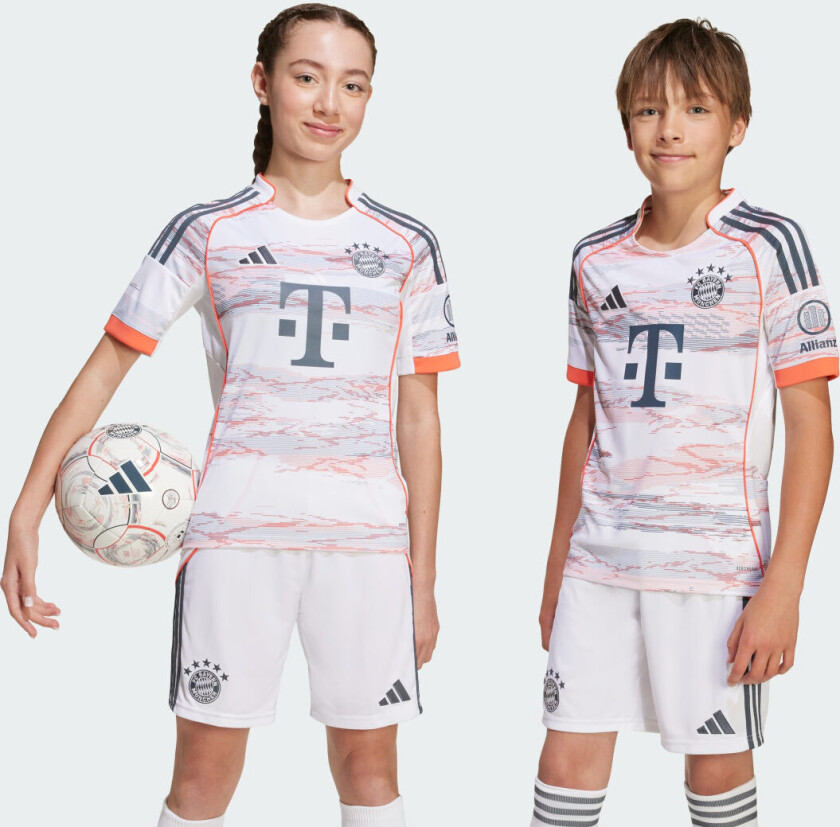 Bayern München Bortedrakt 2025/26 Barn - adidas, størrelse 128 cm