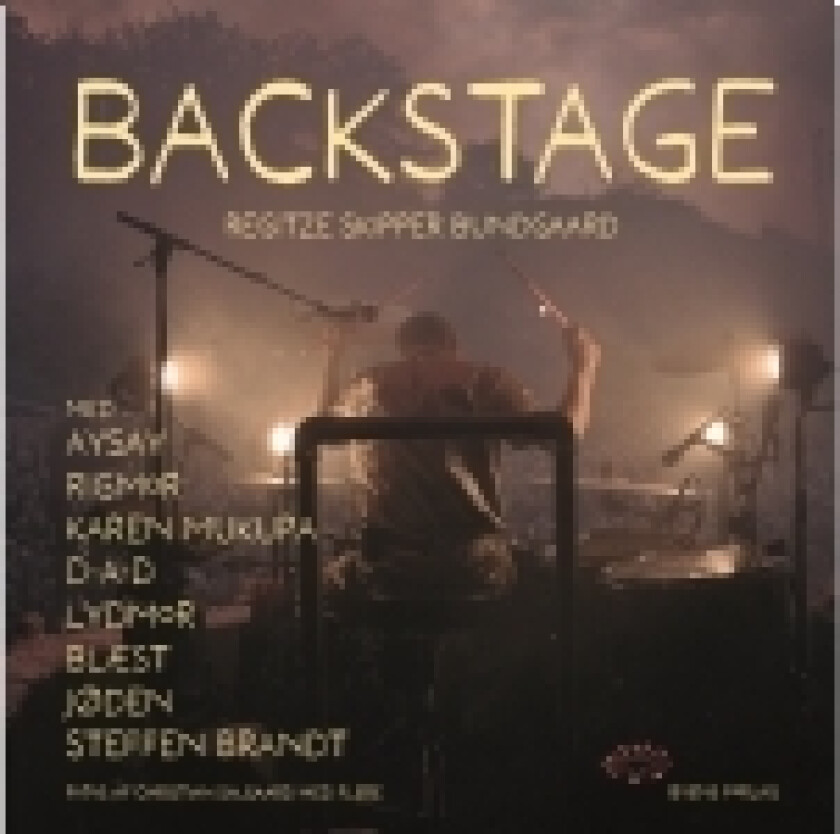 BACKSTAGE | Regitze Skipper Bundgaard | Språk: Dansk