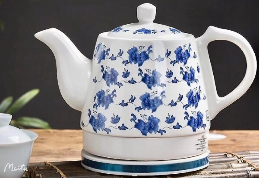 Keramisk vannkoker, blomstermønster - 1,2 L