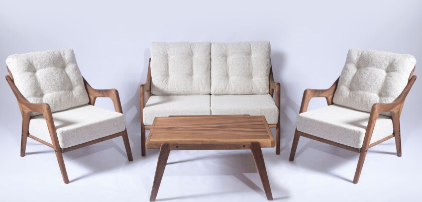 MYC01 Hagebord og stolsett (4 deler), kremfarget