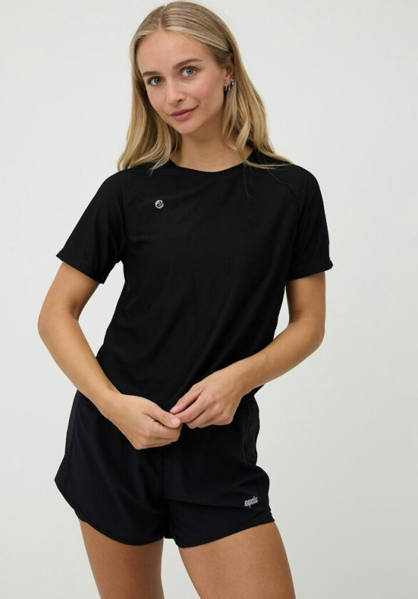 Lecia Tee - Black – M - EYDA