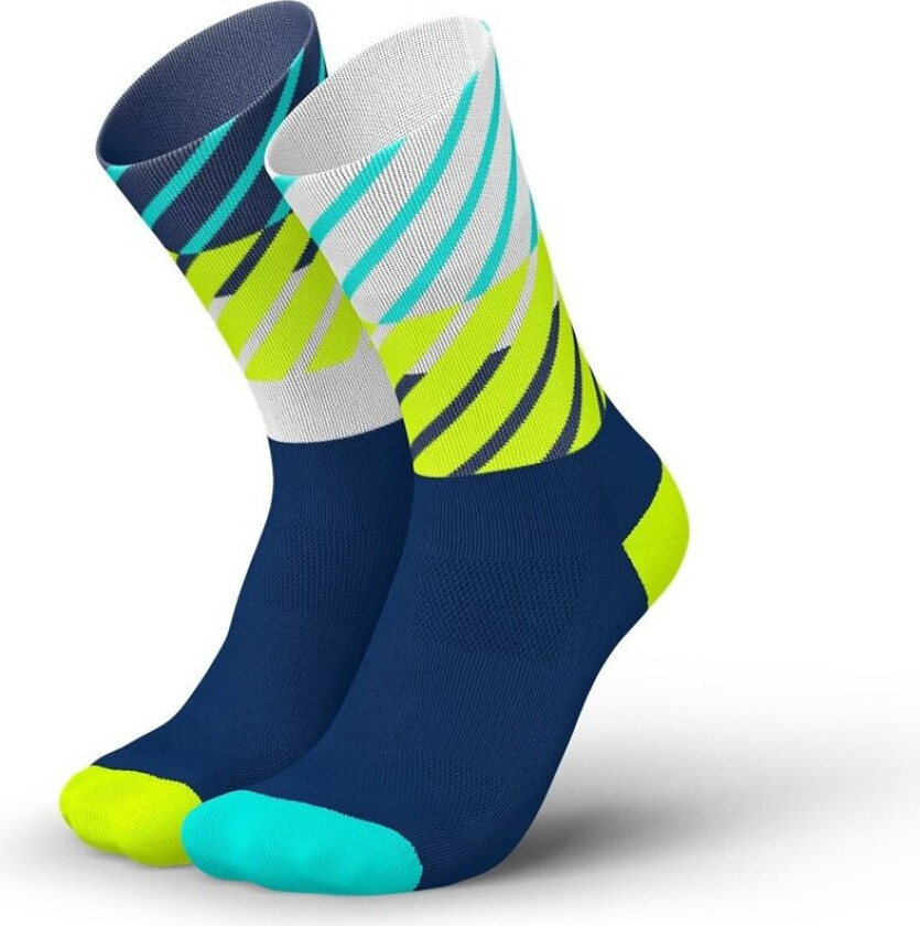 Running Diagonals Socks Navy Canary