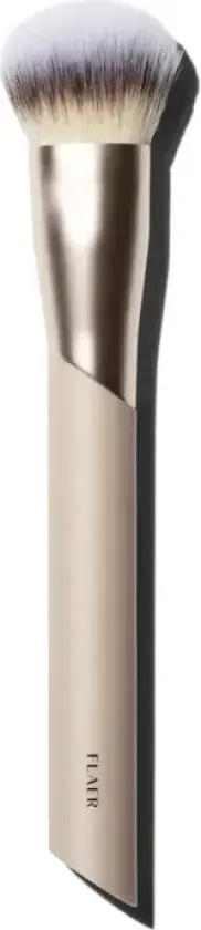 106 Buffing Foundation Brush