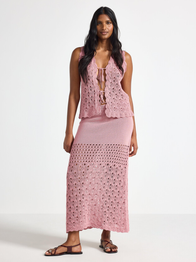 Hullstrikket maxiskjørt