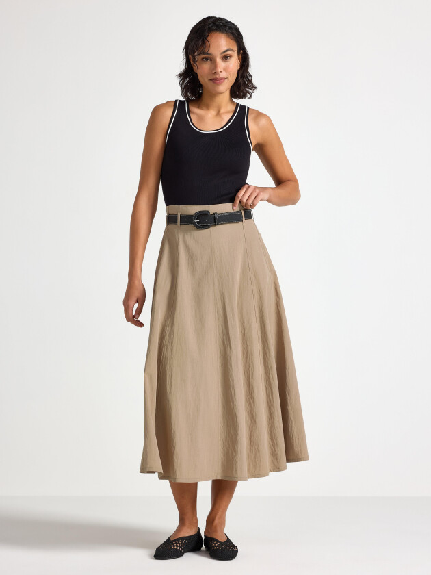 Utsvingt Midiskjørt