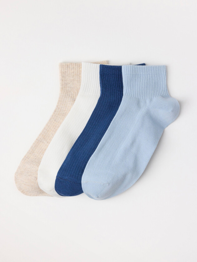 4-pakning høy ankelstrømper