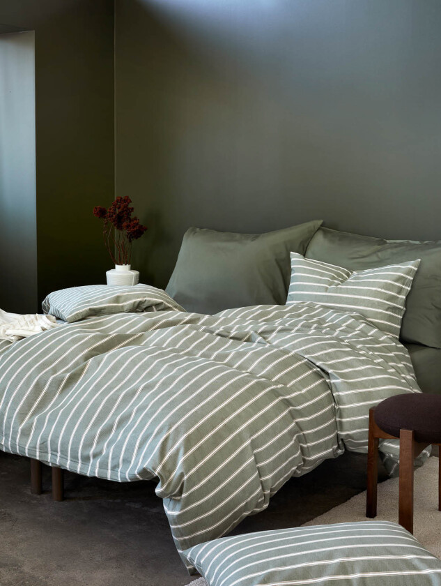 Henning sengesett dempet grønn