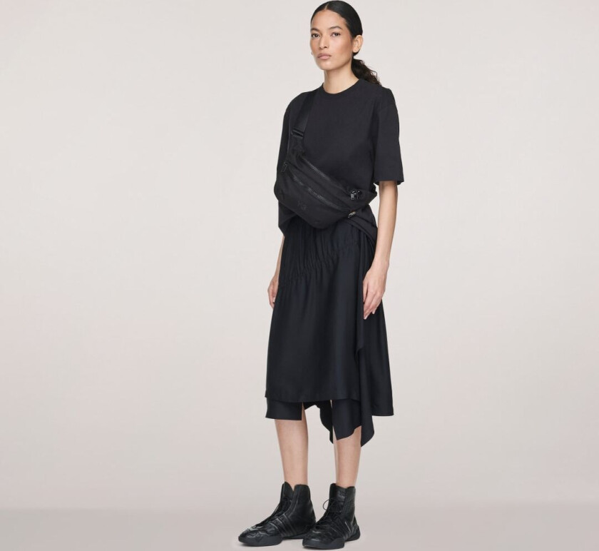 Y-3 Staple Midjeveske