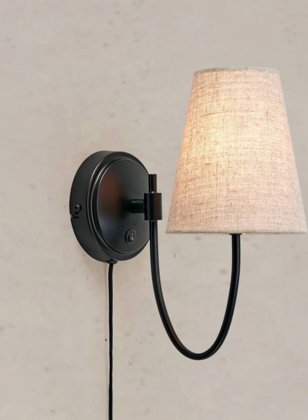 vegglampe Amar, beige/svart, stikkontakt, E14