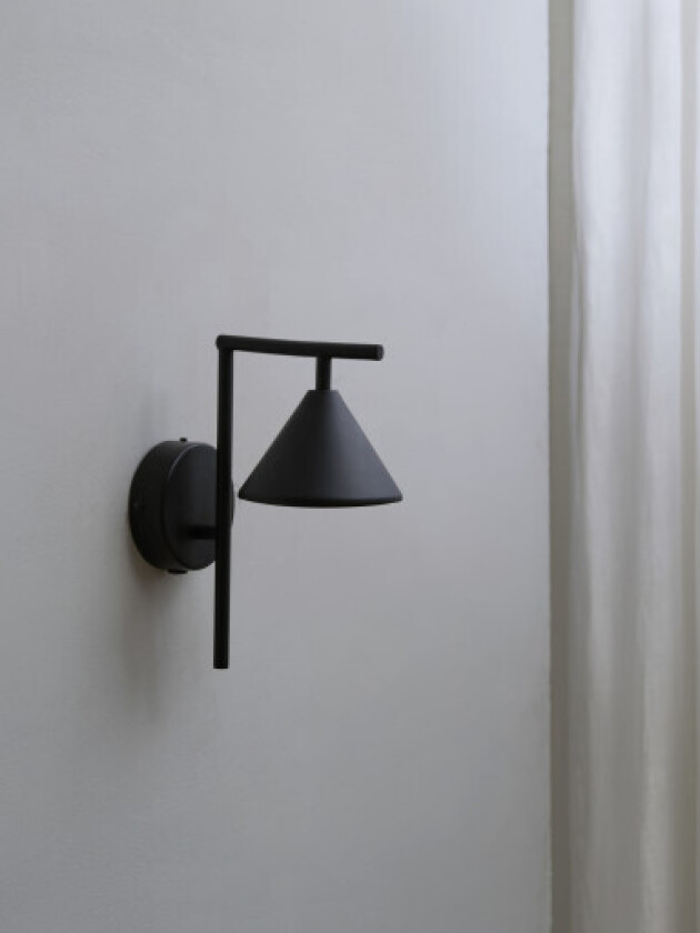 LEDVANCE DECOR Fuji vegglampe 330 lm 5 W/830 svart