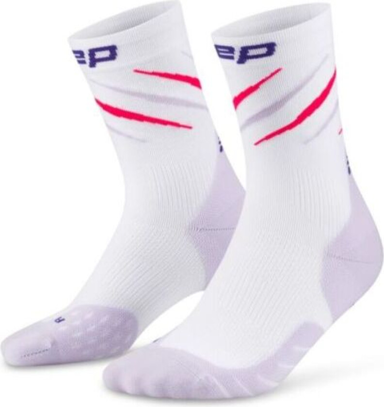 Run Edt. Claws Mid Cut Socks