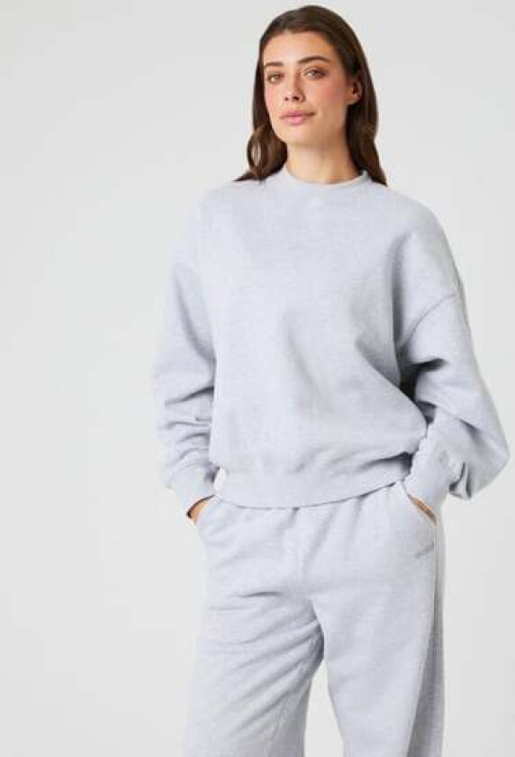 Studio Oversized Sweatshirt