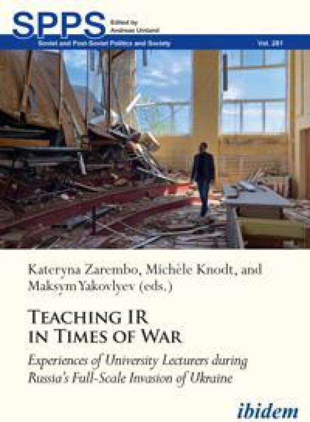 Teaching IR in Wartime