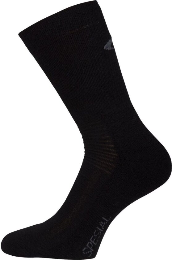 Spesial 40-42, Black