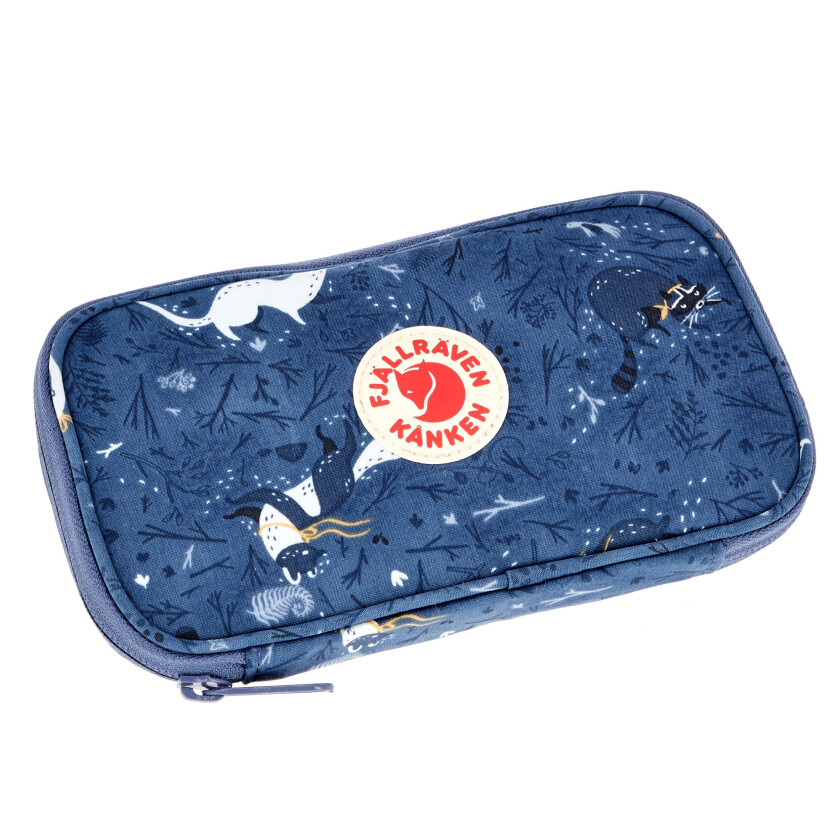 KÅNKEN ART TRAVEL WALLET BLUE FABLE