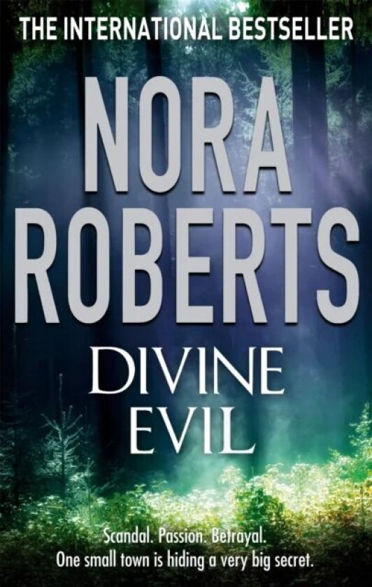 Divine Evil av Nora Roberts