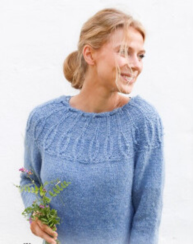 Bilde av Blue Peacock by DROPS Design - Genser Strikkeoppskrift str. S - XXXL - XXX-Large