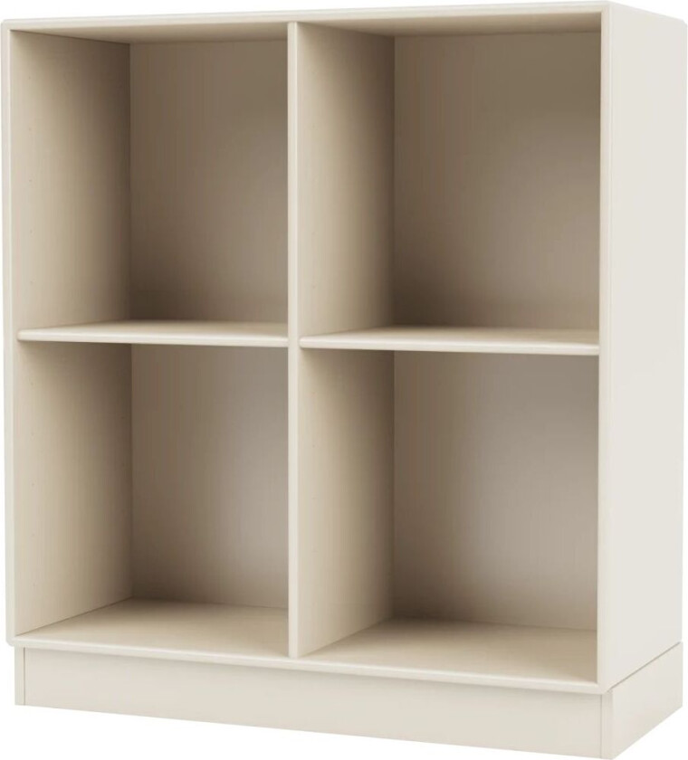 SHOW hylle 69,6 x 69,6 cm, sokkel 7 cm 158 Oat