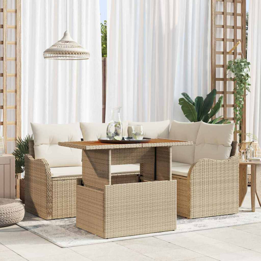 5-delt hagesofa med puter i beige poly rattan