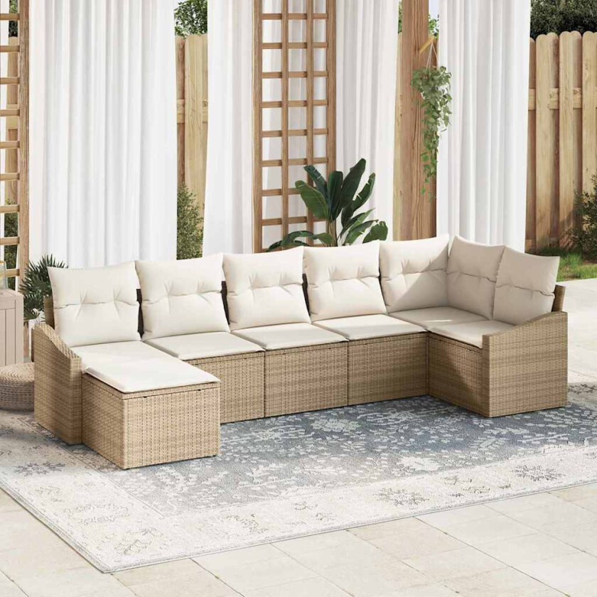 7-delt hagespissergruppe med puter i beige poly rattan