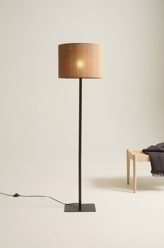 BLAZE gulvlampe Linbeige/svart